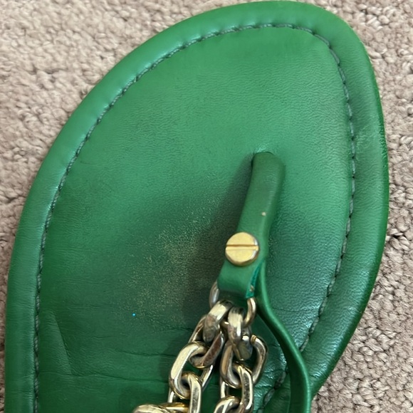 Tory Burch gold chain sandals size 9 - Picture 3 of 8